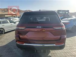 جیپ گراند شیرۆکی